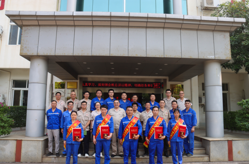 致敬匠心，争先创优